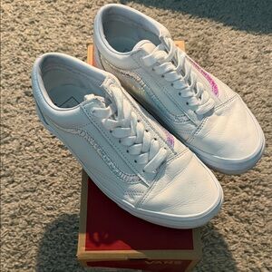 Vans Old Skool White Sneakers